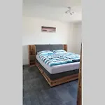 Karin, Eigener Eingang, 3 Schlafzimmer, Doppelcarport * Langenwang