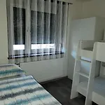Karin, Eigener Eingang, 3 Schlafzimmer, Doppelcarport * Langenwang