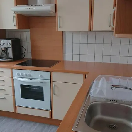 Karin, Eigener Eingang, 3 Schlafzimmer, Doppelcarport Apartment